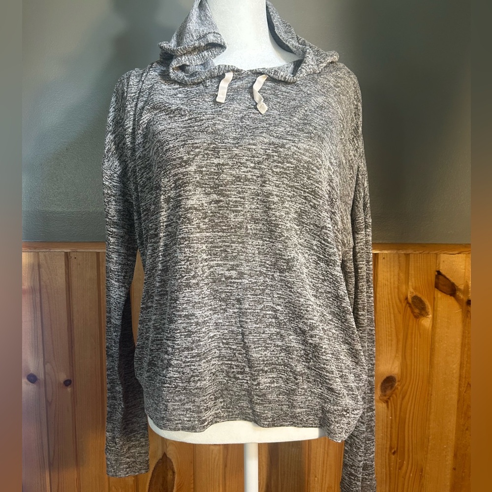 Forever 21 Heather Gray Knit Top
